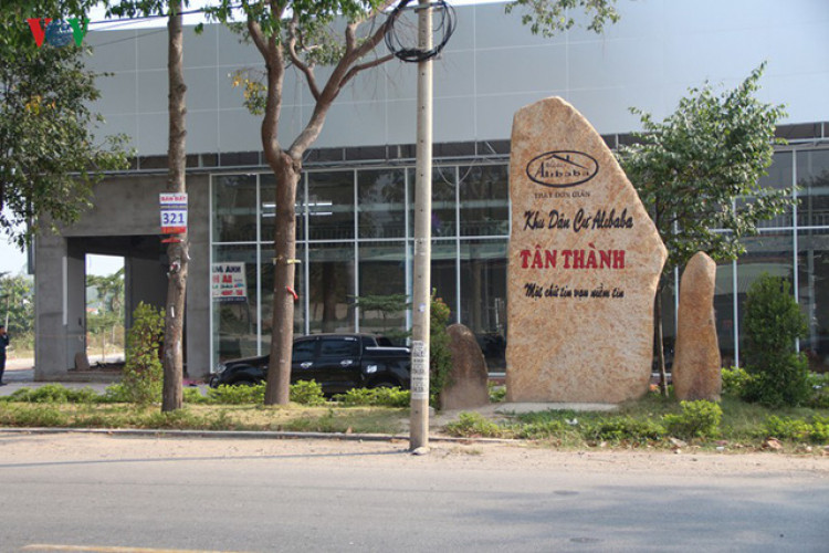 Cưỡng chế công trình “Khu dân cư Alibaba Tân Thành
