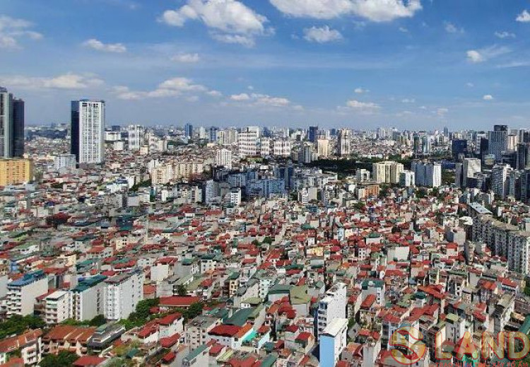 "Cú sốc" siết tín dụng: Kìm hãm hay giữ an toàn thị trường bất động sản?