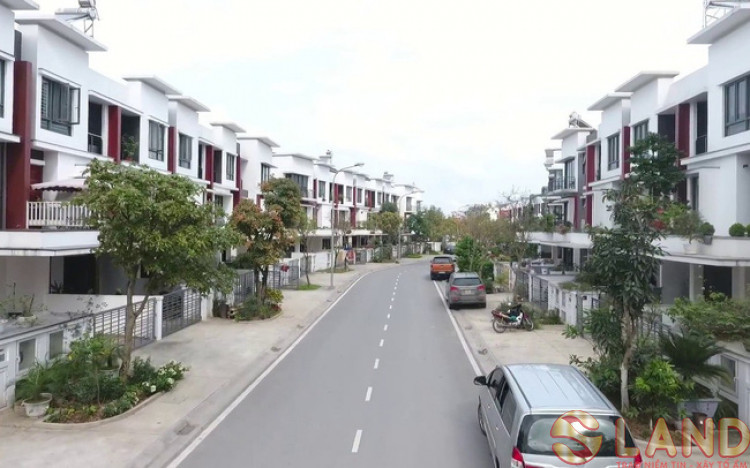 Vì sao giá nhà liền kề tại Hà Nội càng ngày càng đắt hơn biệt thự?